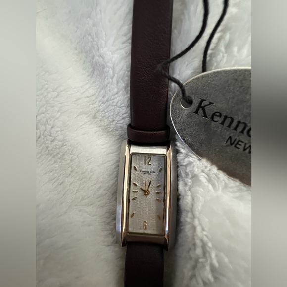 NWT Authentic Vintage Kenneth Cole 2-Tone Stainless Steel Watch w/Leather KC2152 - Picture 5 of 16